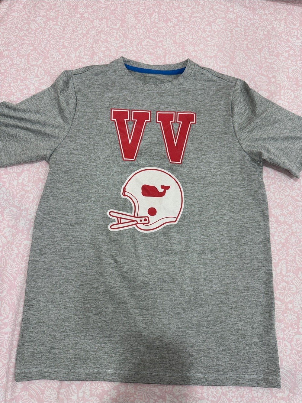 Vineyard Vines Gray Short-Sleeve Tee with Red VV & Helmet Graphic
